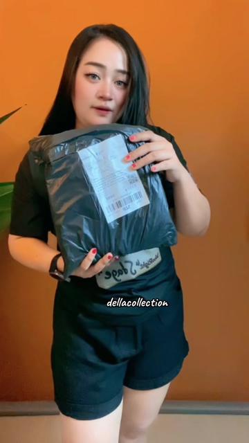 @della.collection
