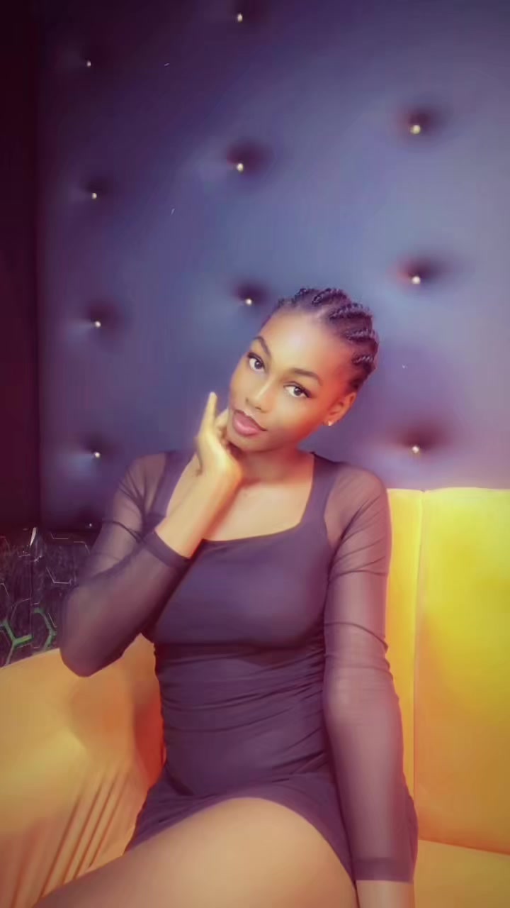 @Phayvour💋