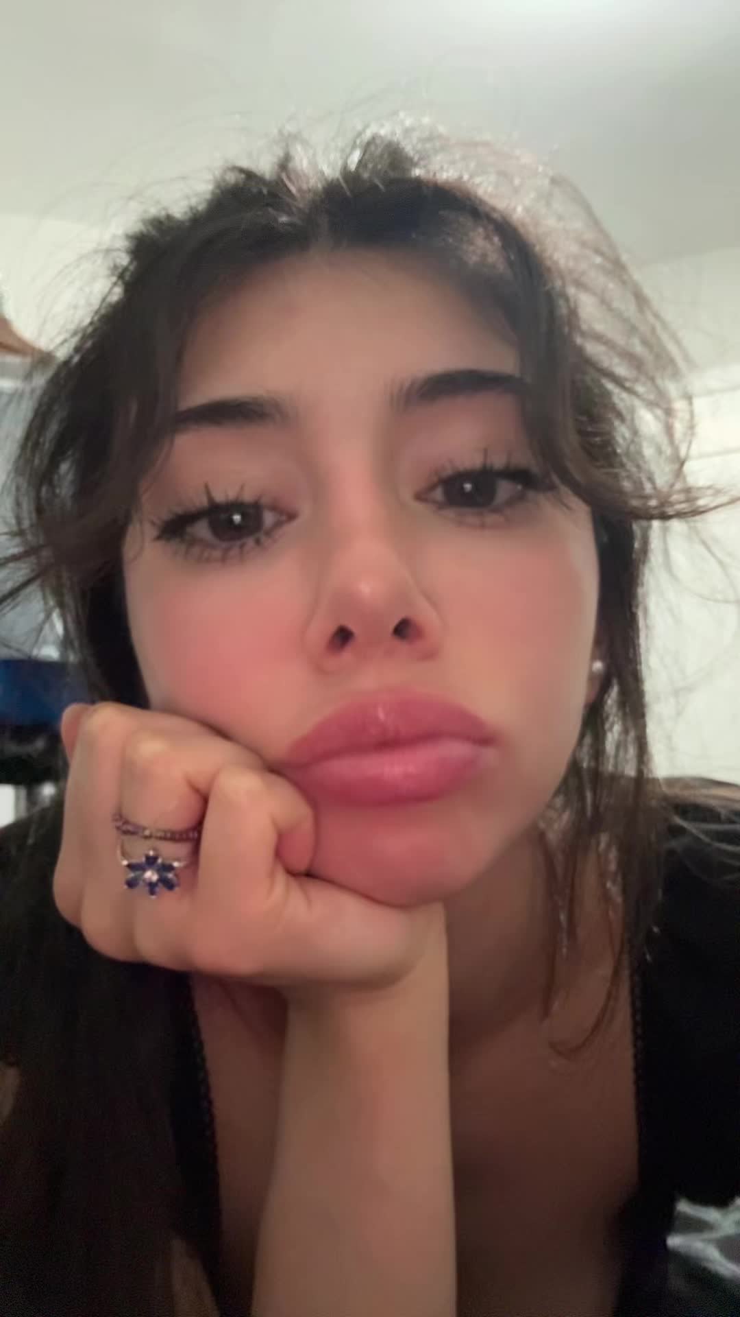 @Hun