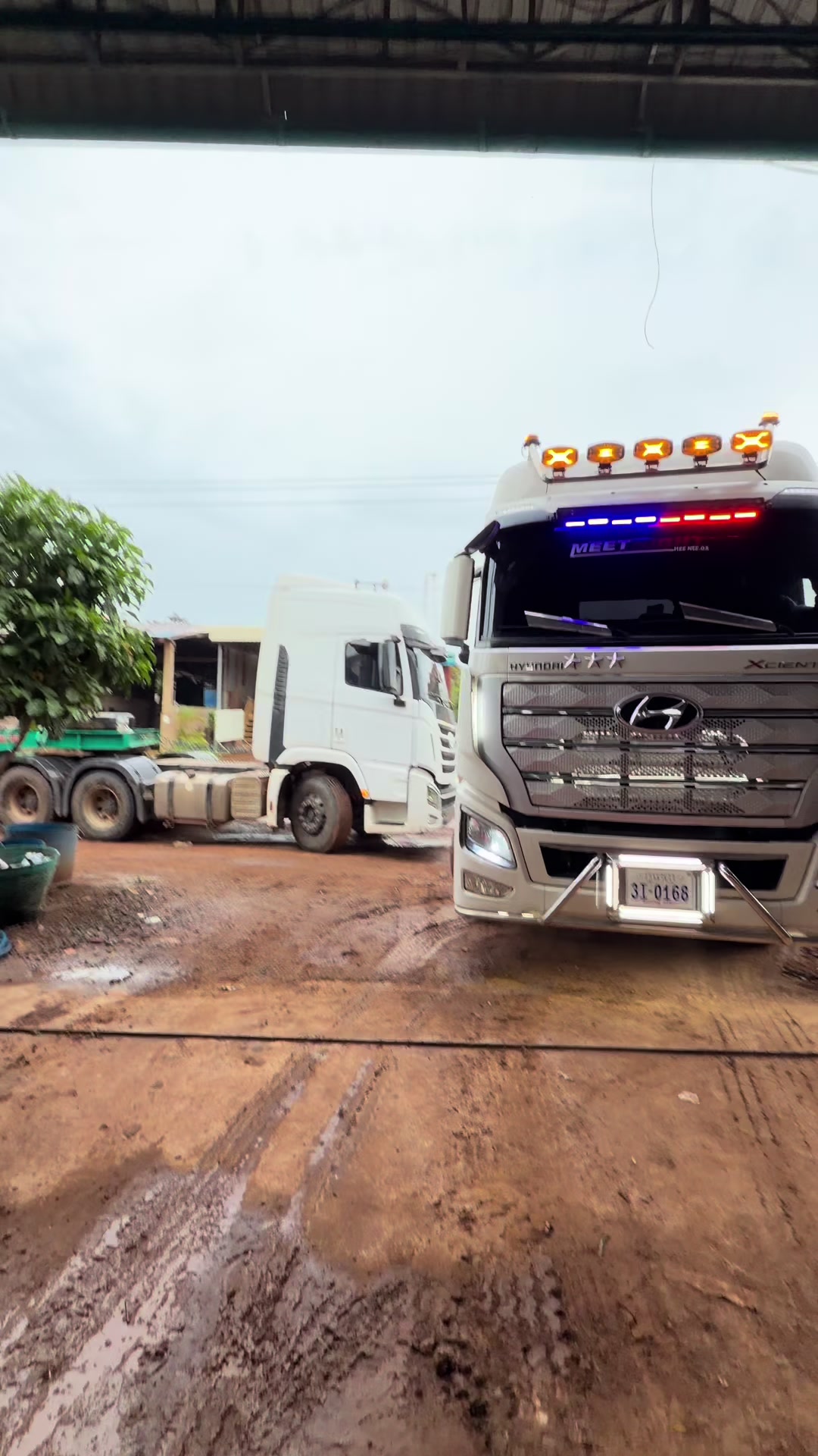 @ជាងឡាន បុសខ្នុរ