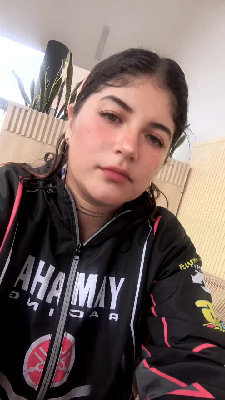 @LEYDI🦋