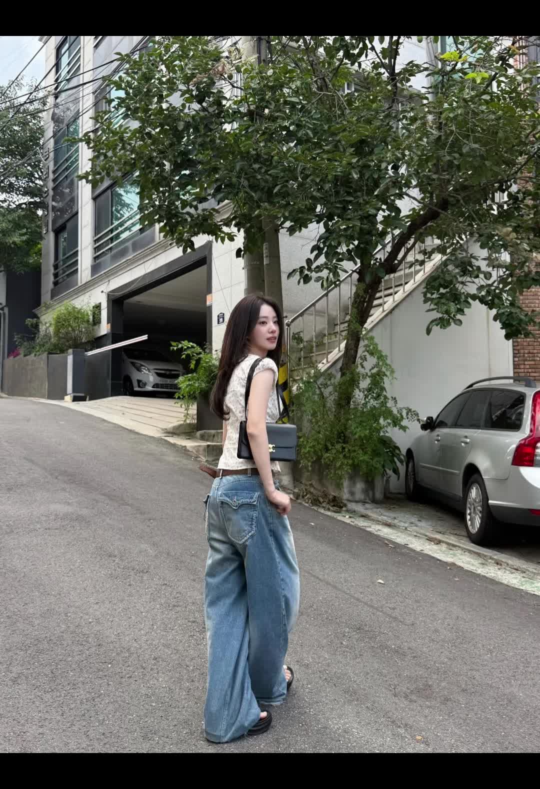 @샤