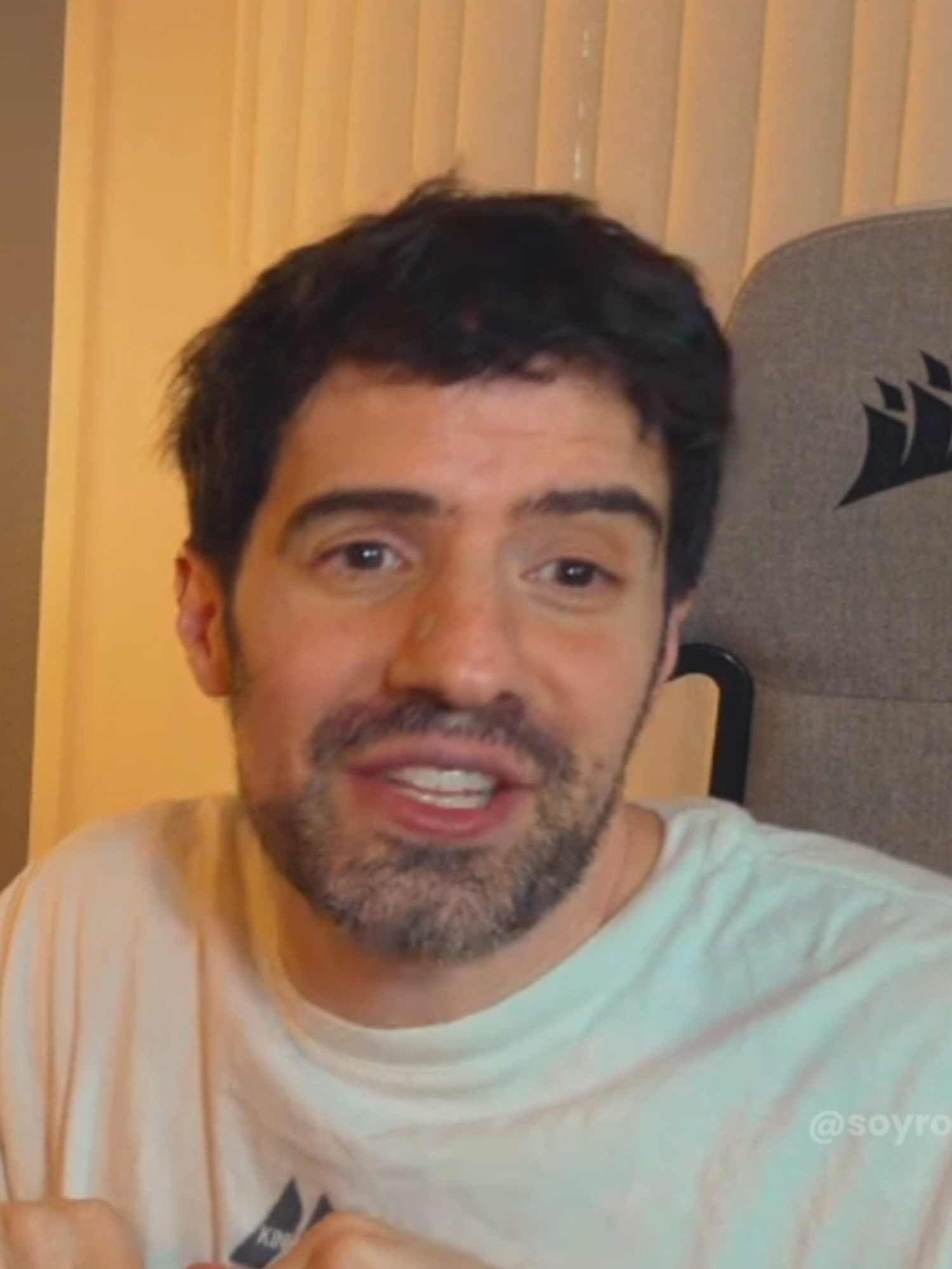 @𝐑𝐎𝐋𝐎 𝐋𝐎𝐏𝐄𝐙