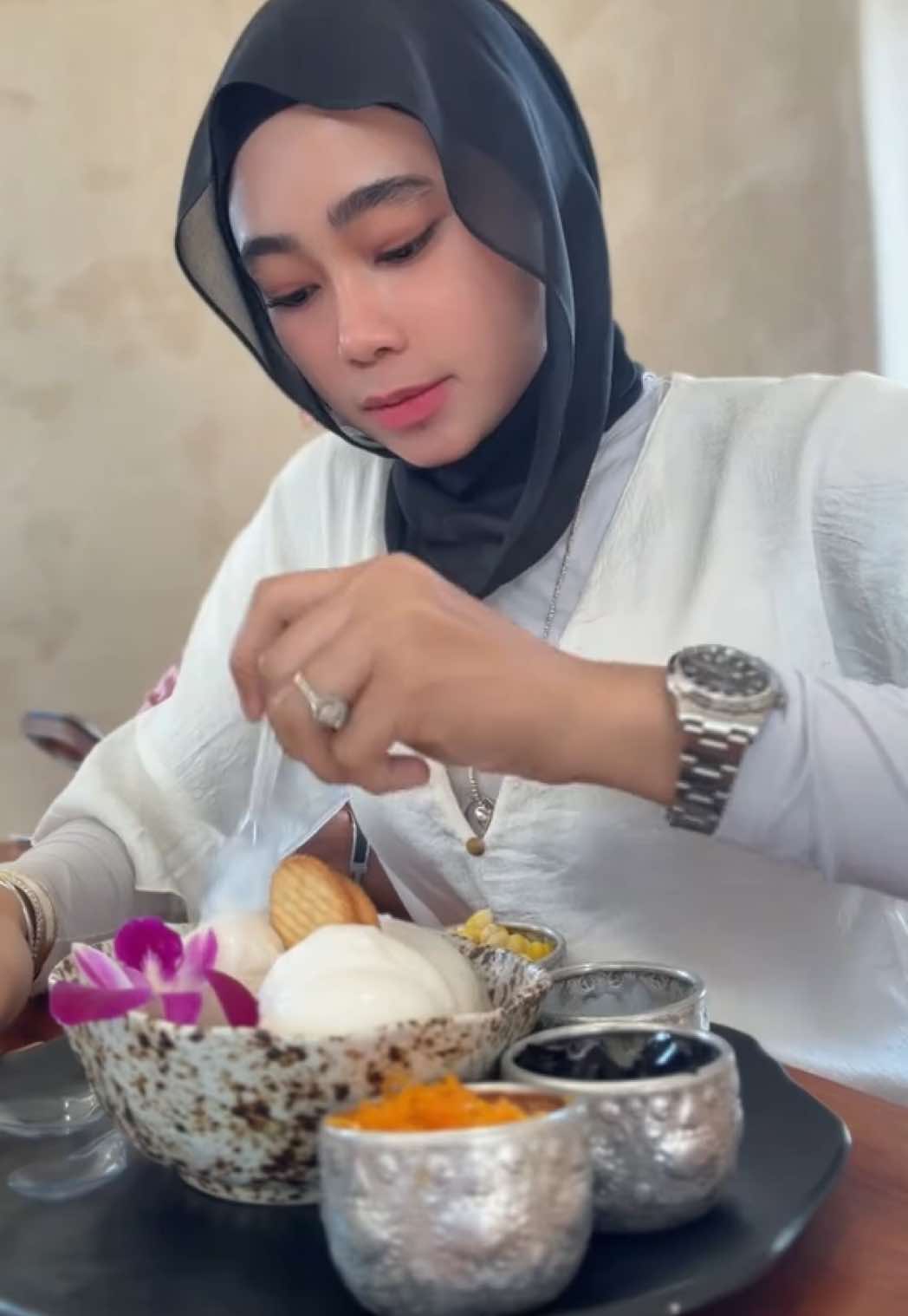 @Fasha Felisa JL FARA