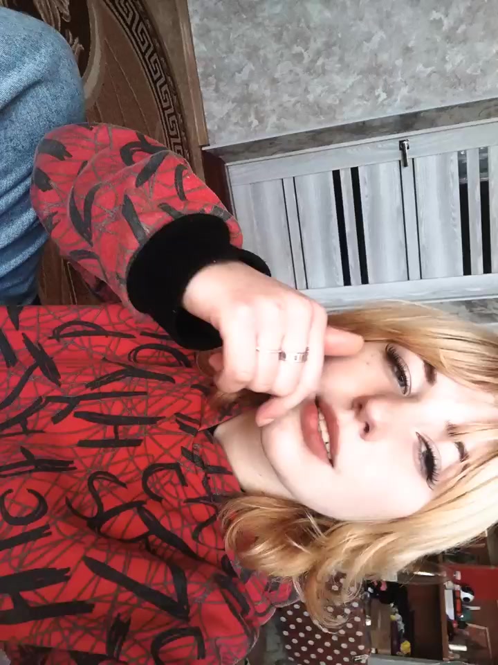 @(ノ≧∇≦)ノ ミ ┻━┻