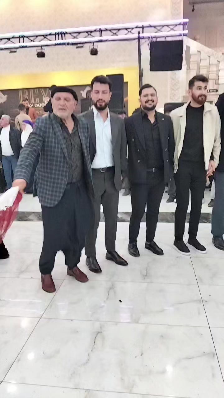 @azad kaya