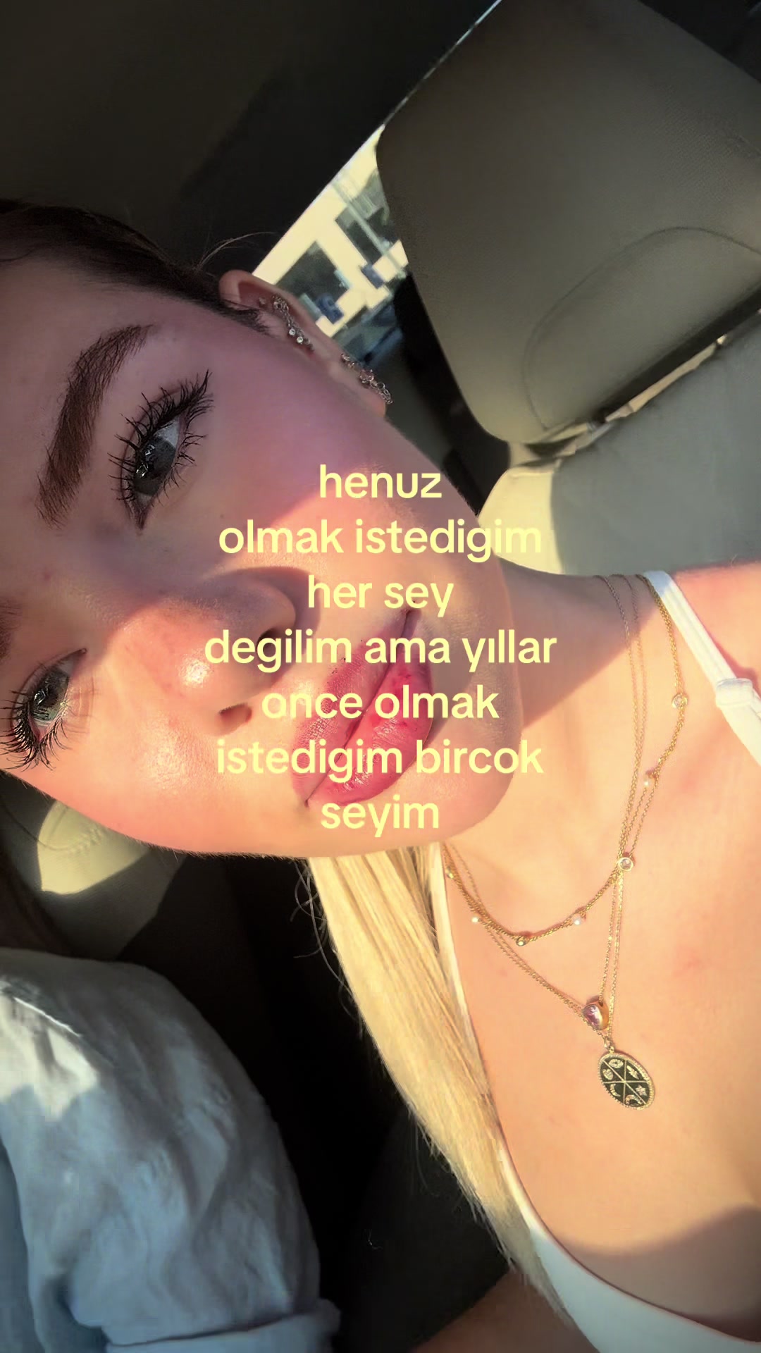 @elay