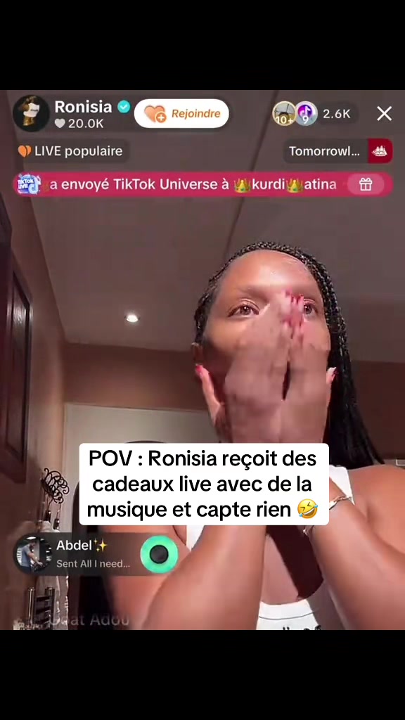 @Love_Ronisia_ᥫ᭡