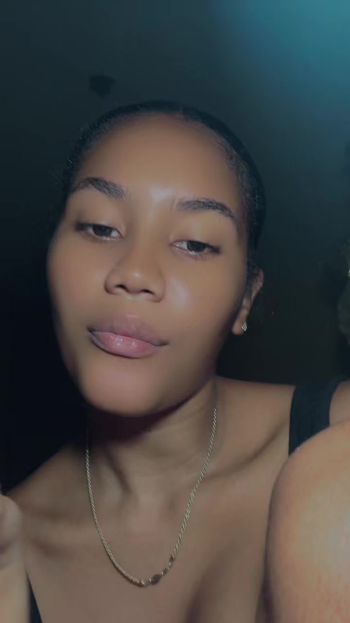 @Shëëshëë 🦋♥️