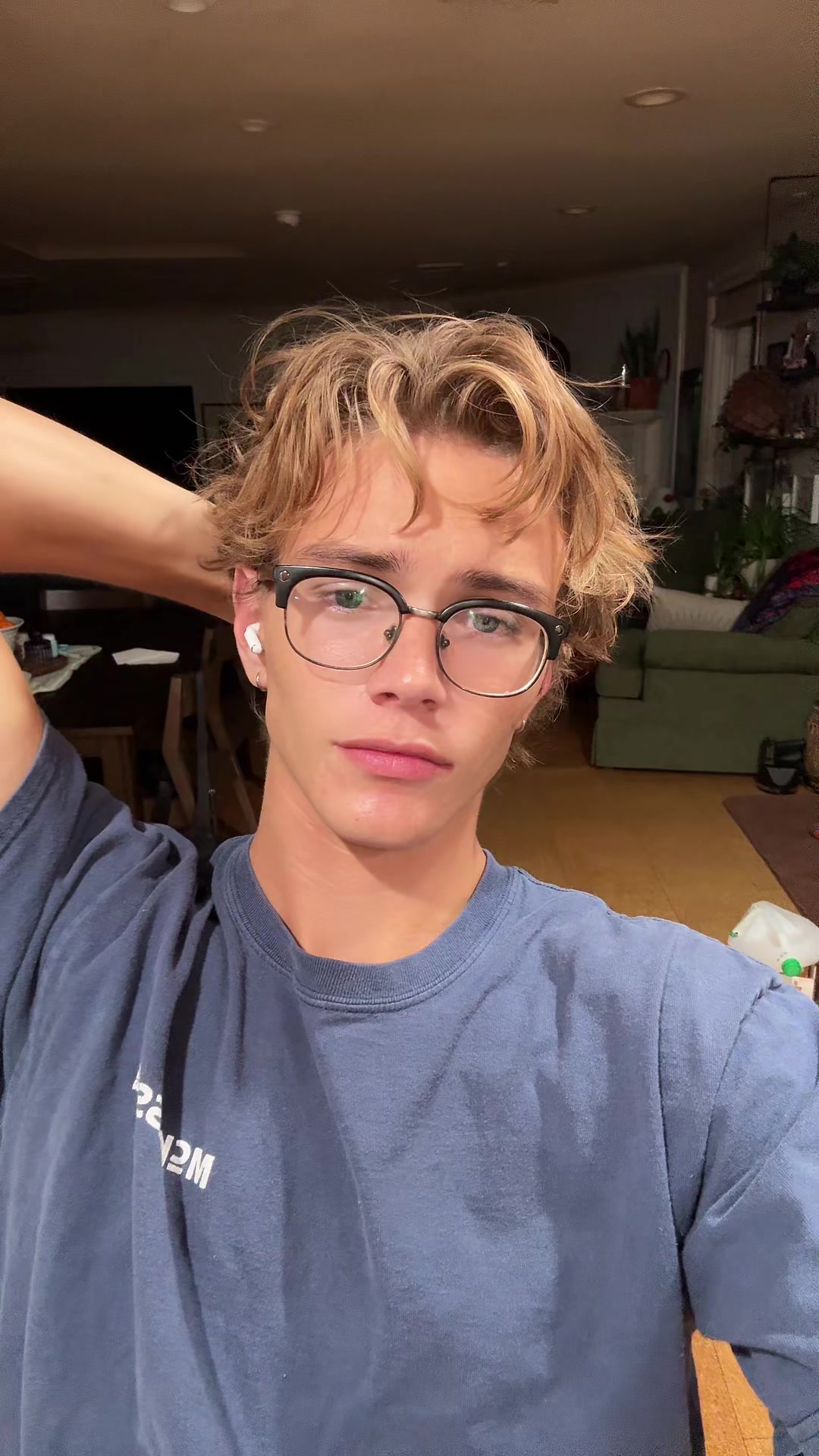 @henryxphillips