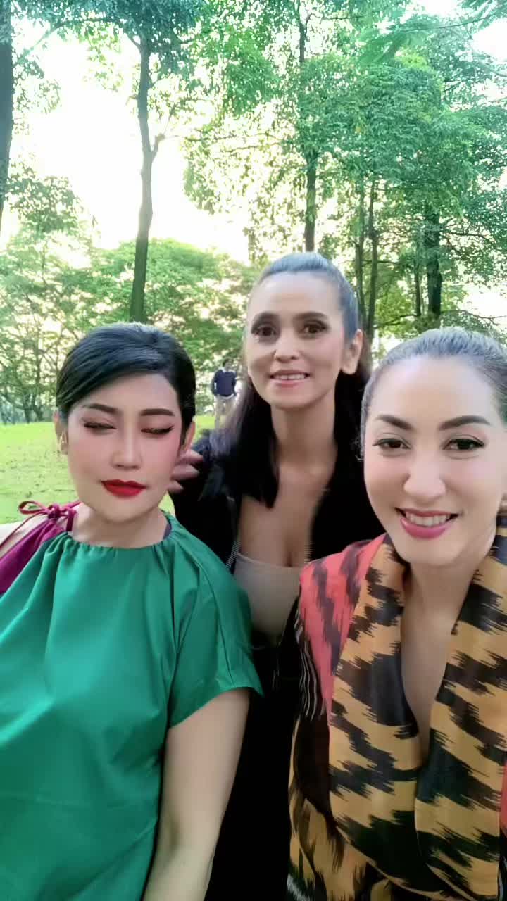@Ayunee1111