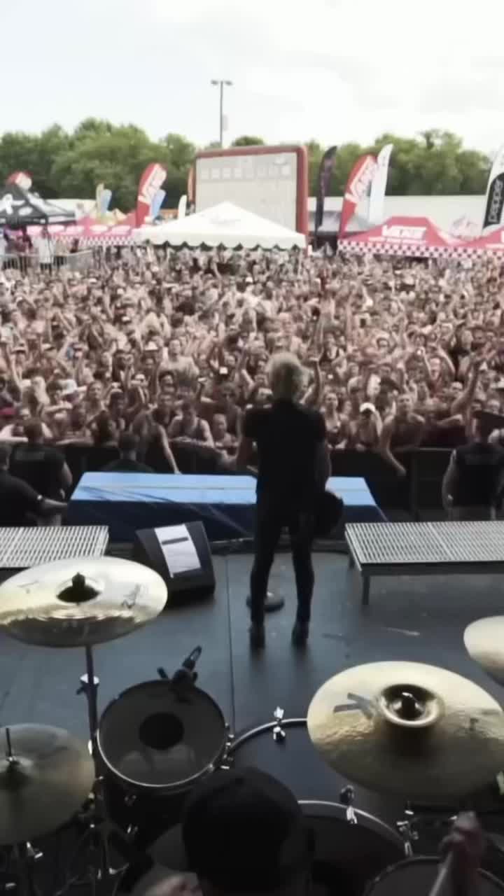 @Sum 41