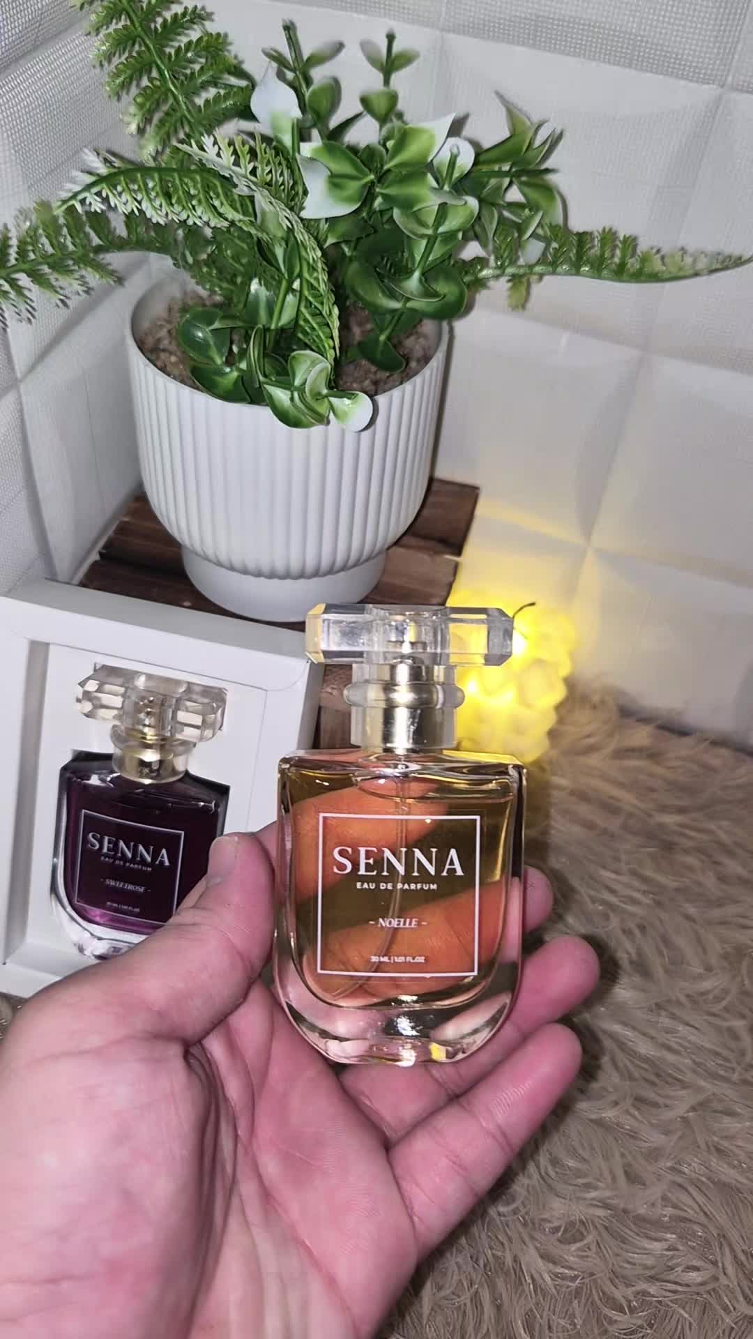 @4𝐅𝐈𝐐.
