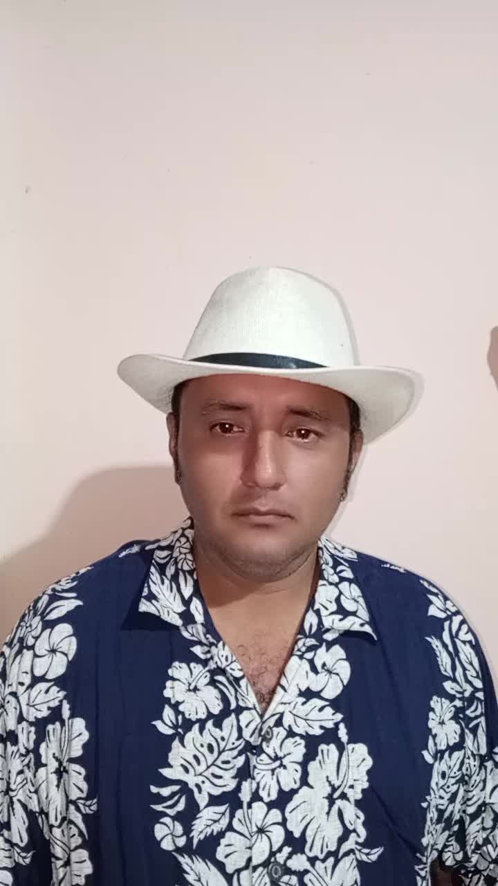 @Julio Cesar Párraga