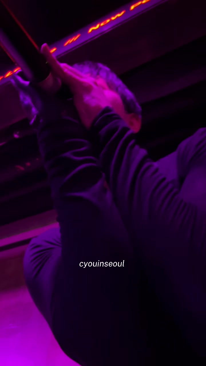 @chloe