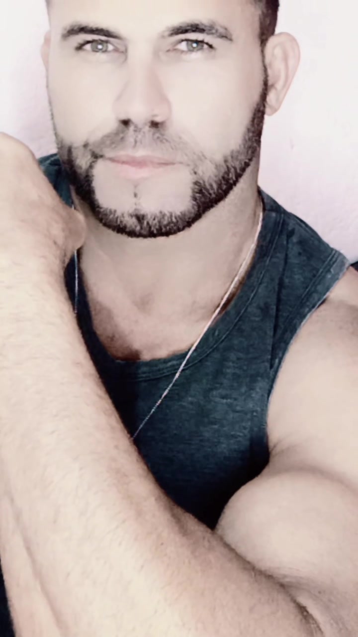 @olhos 👁👁de gato🐈