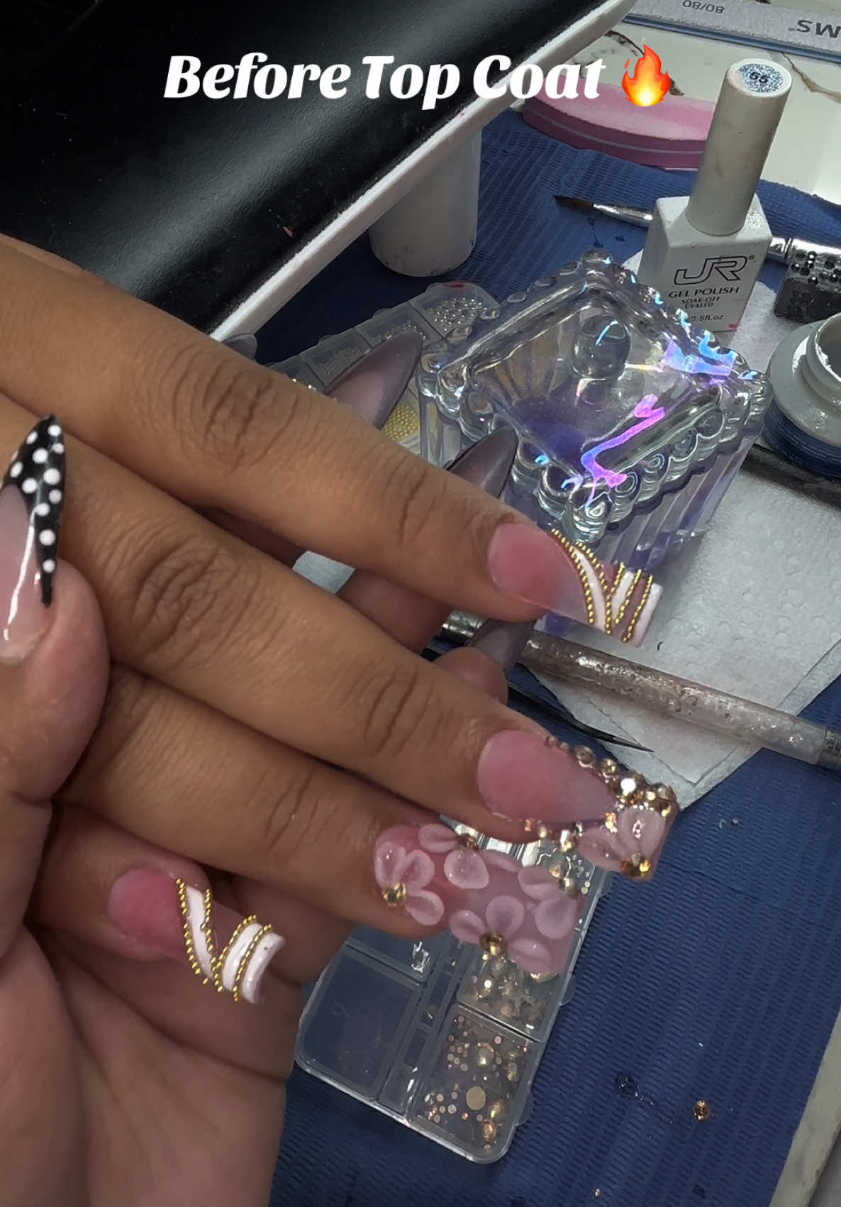 @NailzbyYessi /Nail & Toe tech