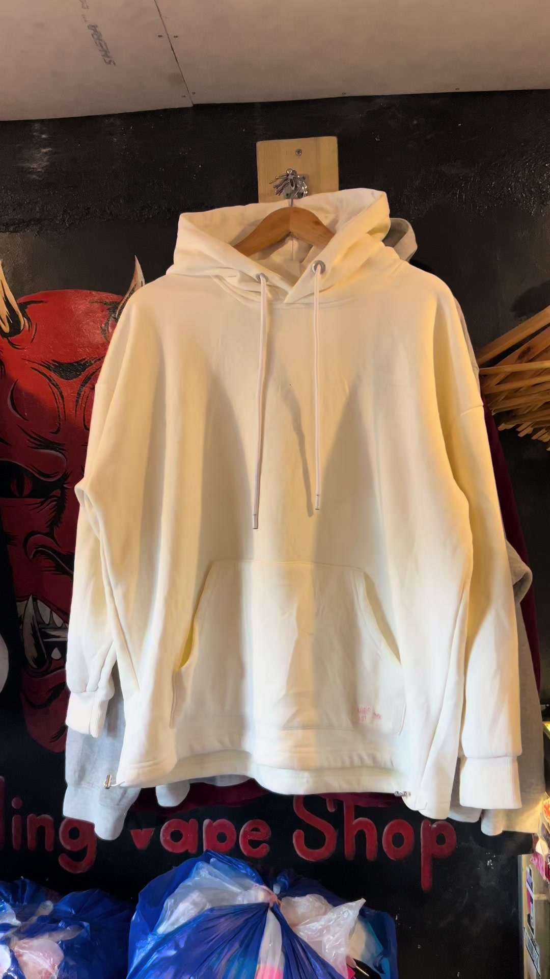 @KardingThriftShop