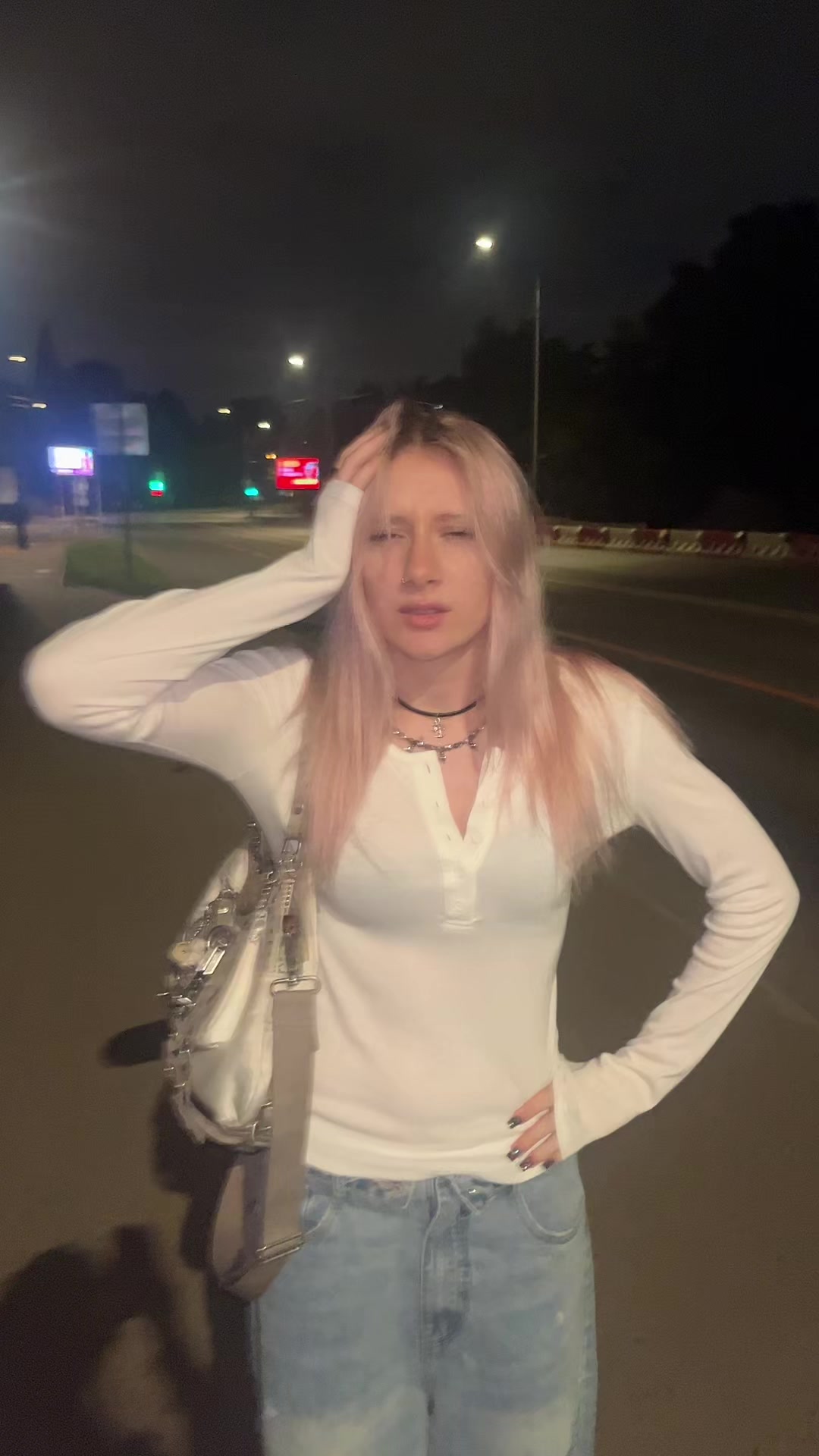 @лара ежевичка 🦇