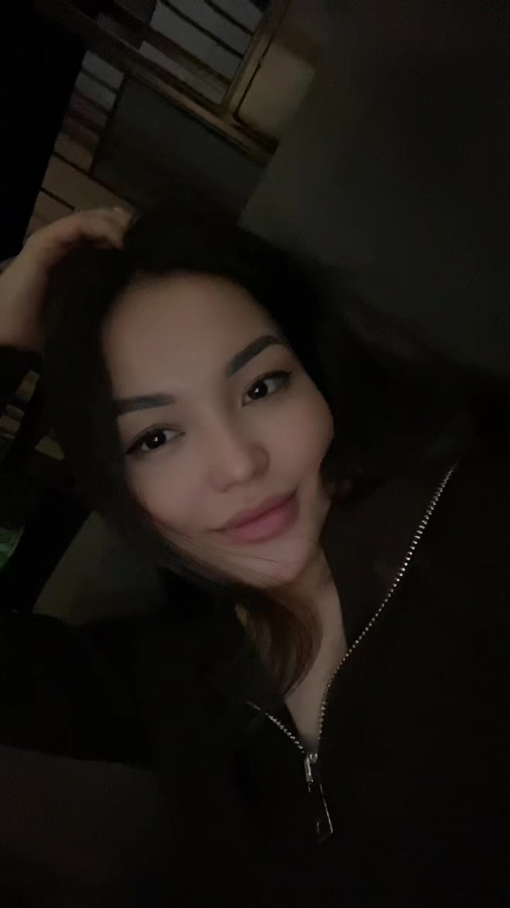@ღ L A U R A ღ