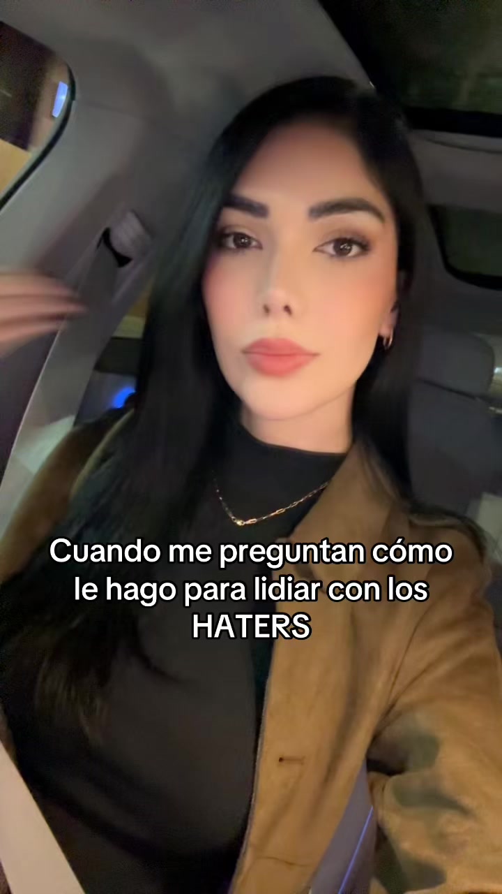 @Renata Altamirano