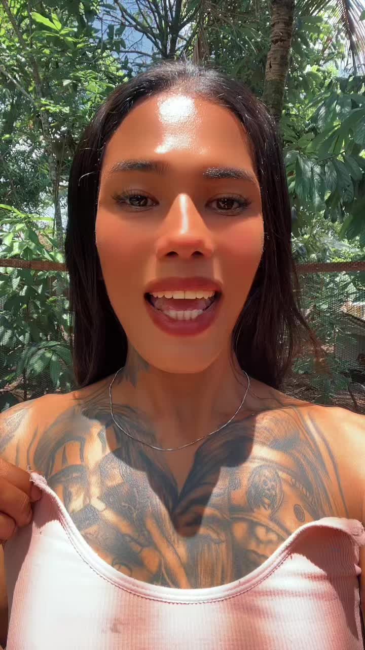 @vivi silva