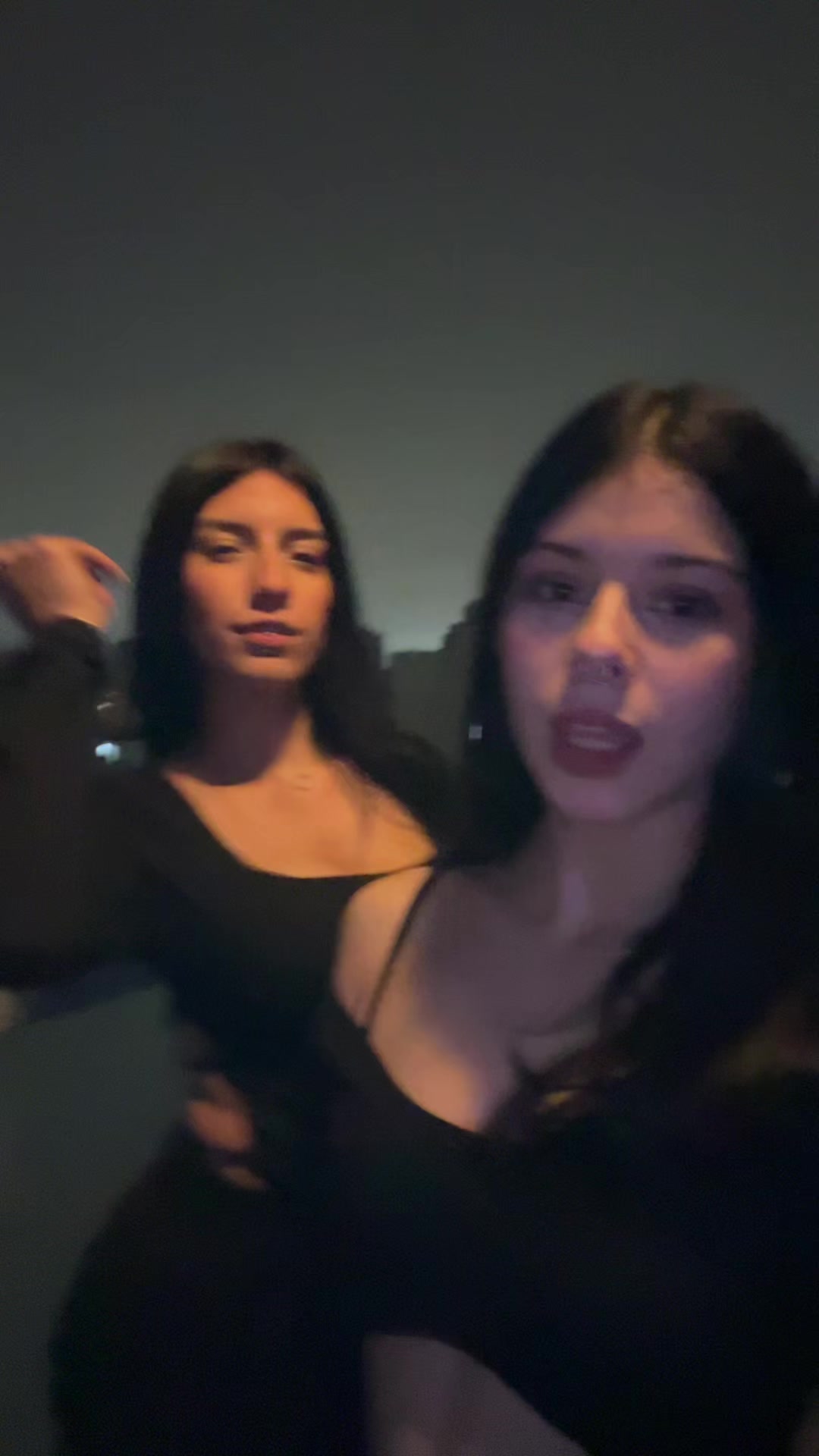 @Renata