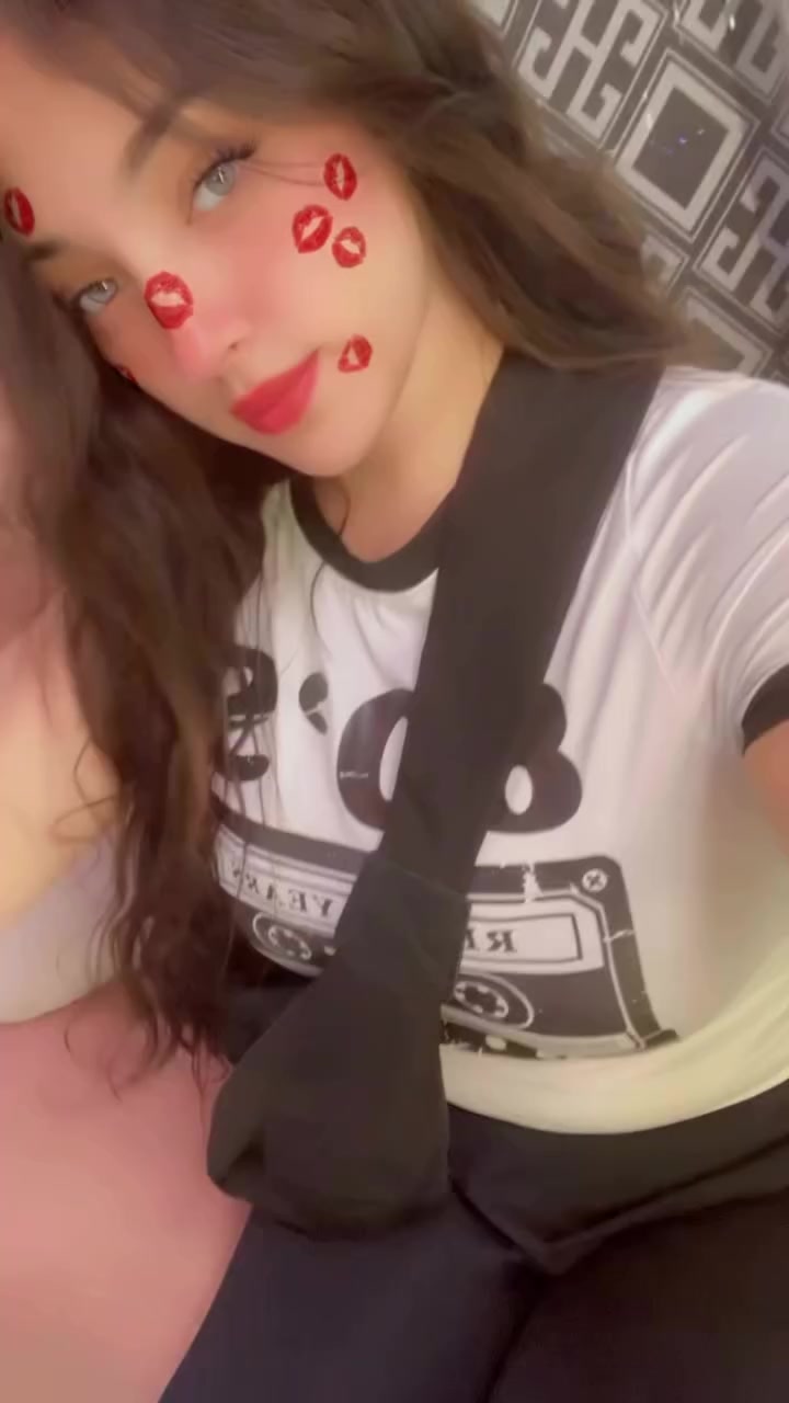 @𝙎𝙃𝙍𝙊𝙐𝙆