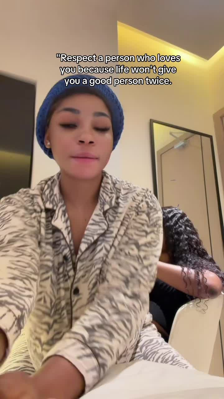 @𝐂𝐇𝐈𝐃𝐈𝐌𝐌𝐀🇳🇬