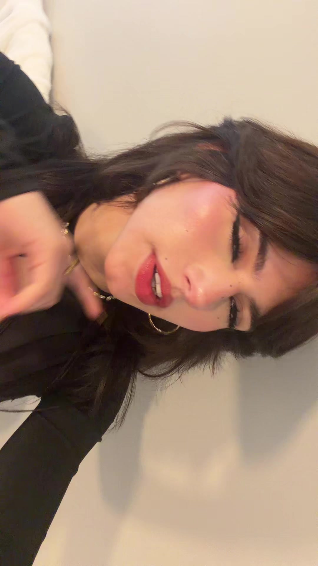 @Valeriaaa 𖤐