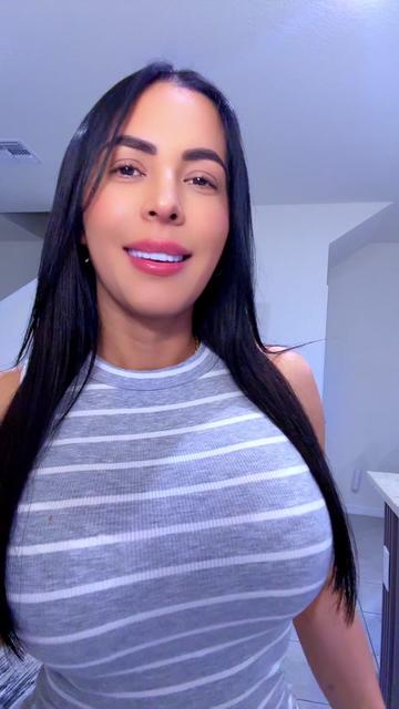 @greyskelly