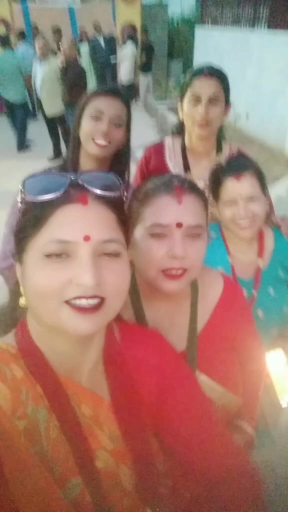 @Muna Khanal