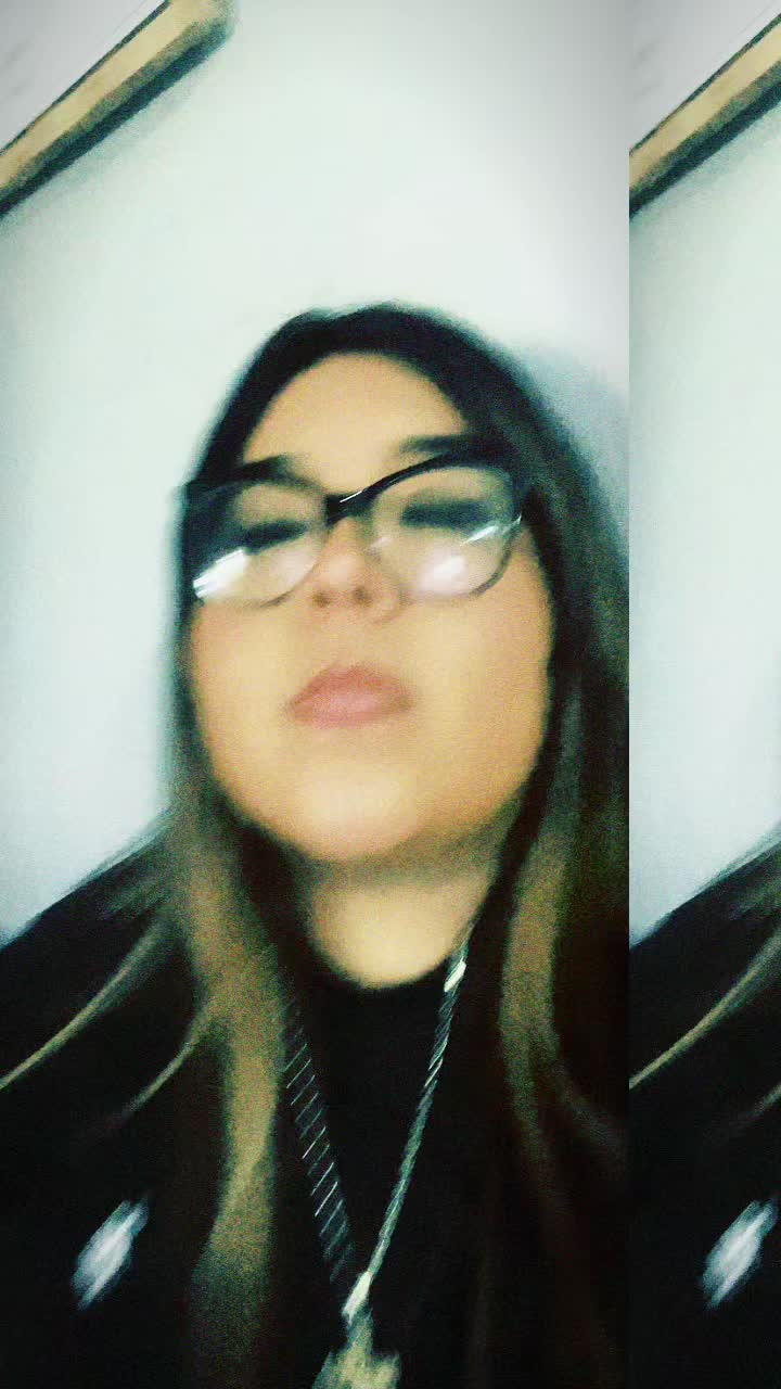 @🫐
