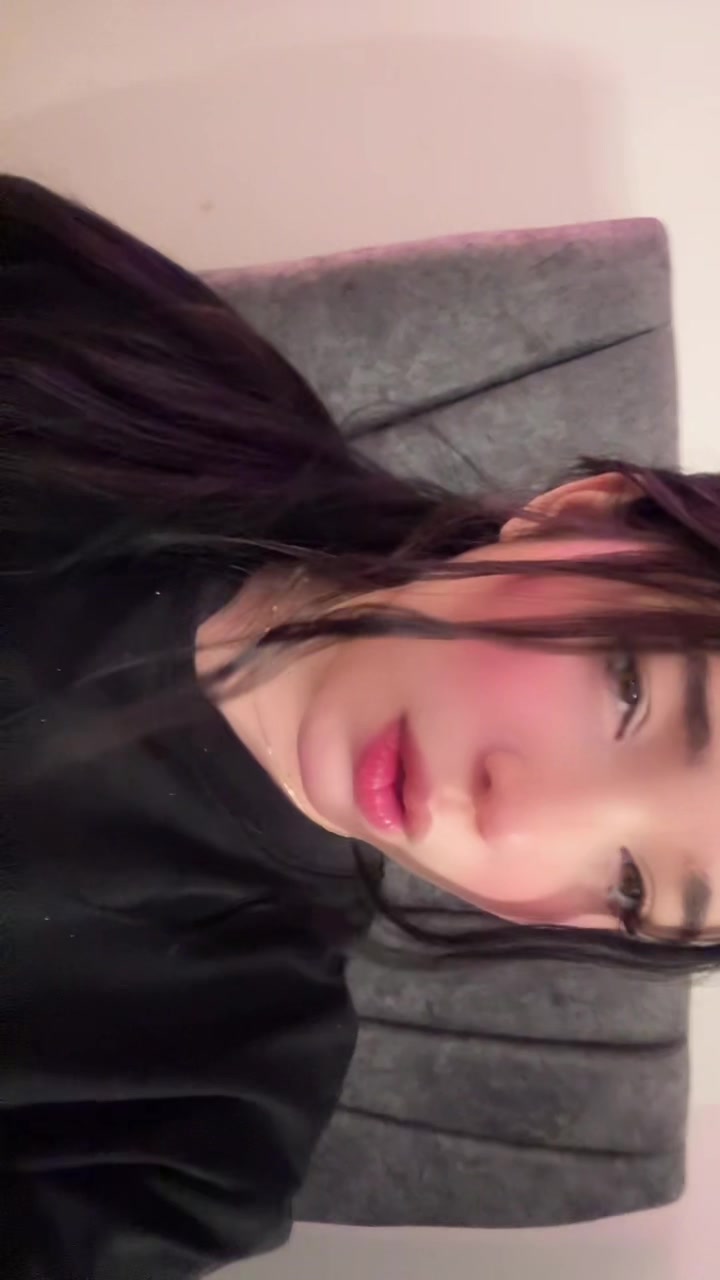 @🖤𝓥𝓪𝓵 ⚡️