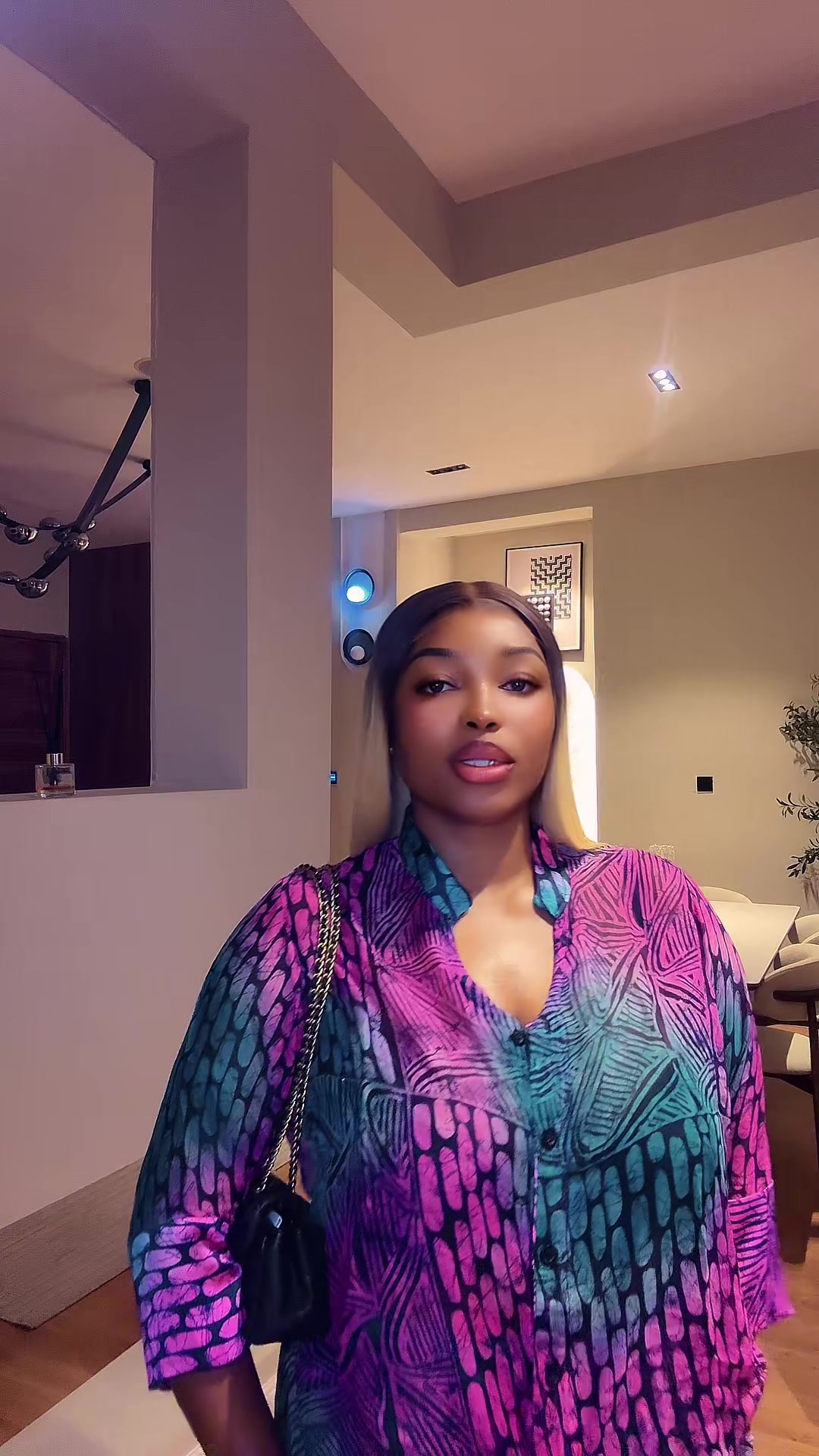 @dhunni__
