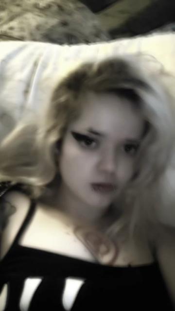 @graveyardratgirl