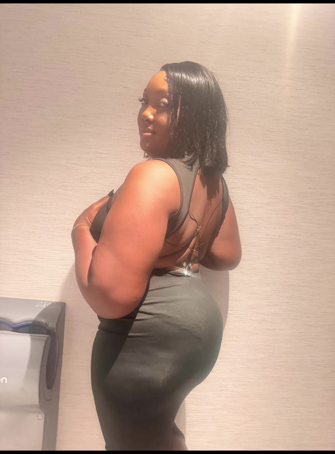 @Queen Steep Fashion & More LLC