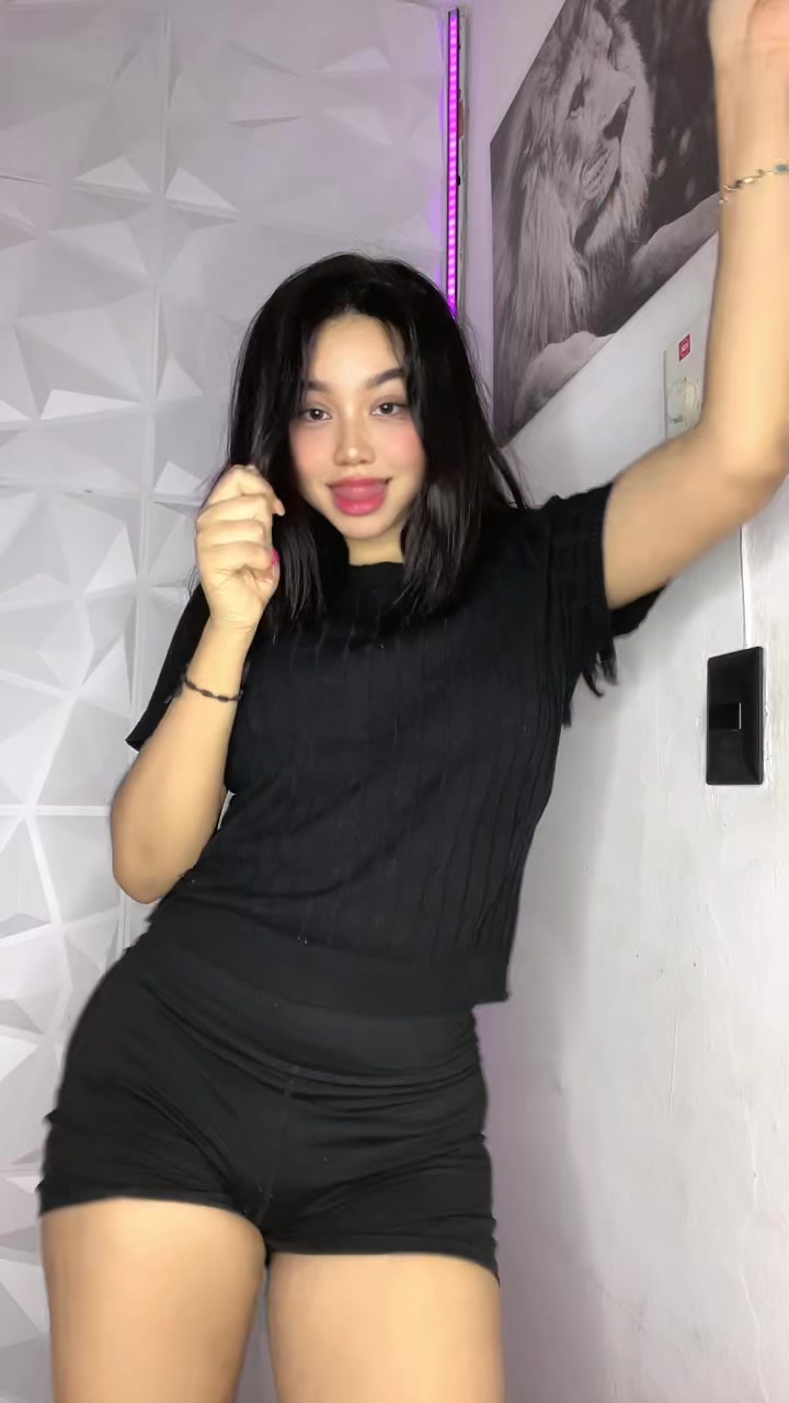 @𝑳𝑬𝑵𝑨𝒀 💗🐰