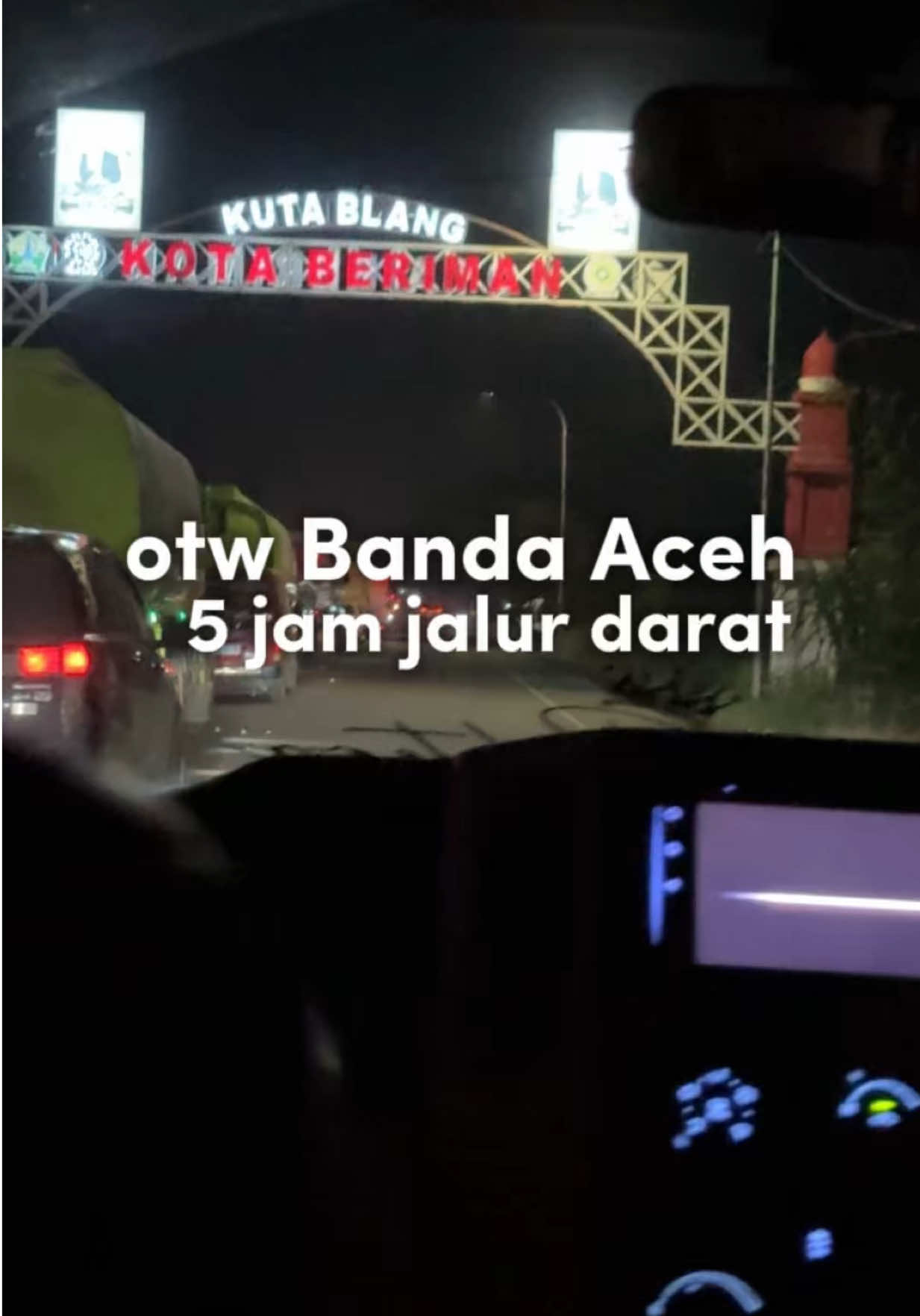 @suka review tempat hits