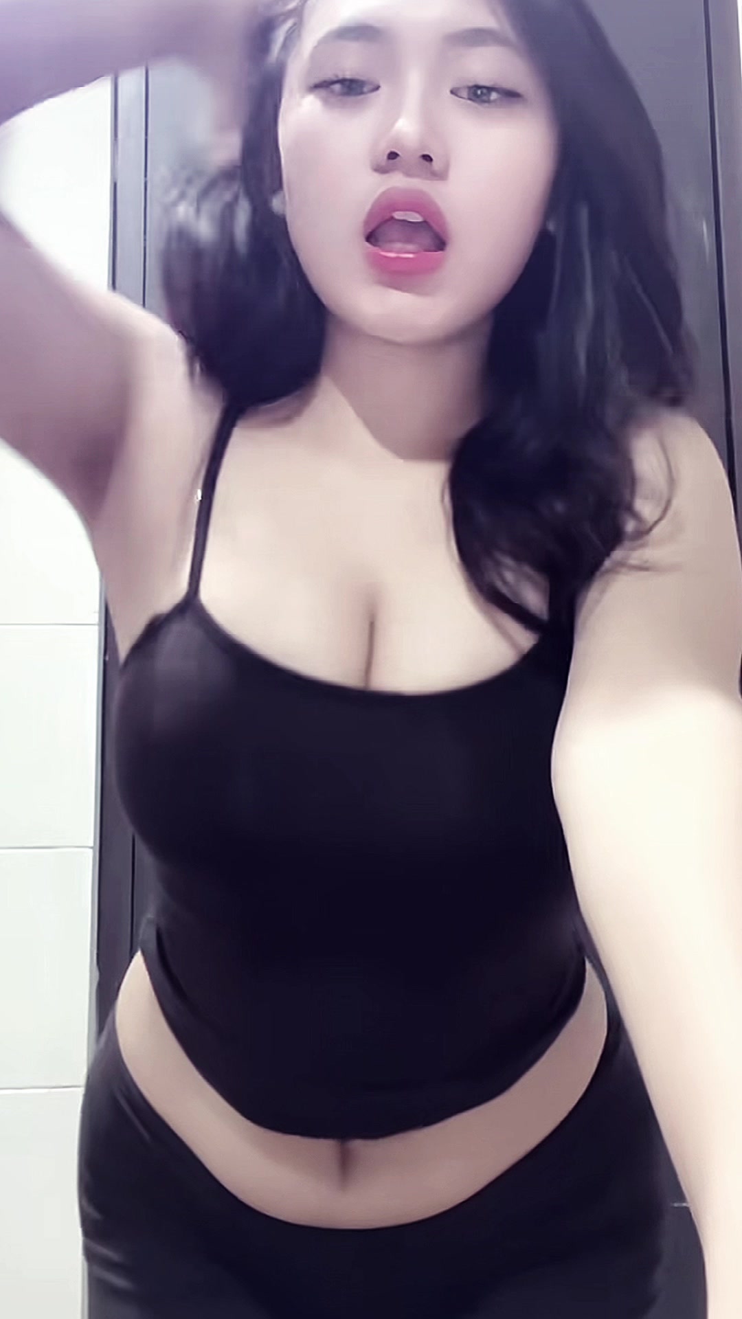 @Cewek imut 🥰