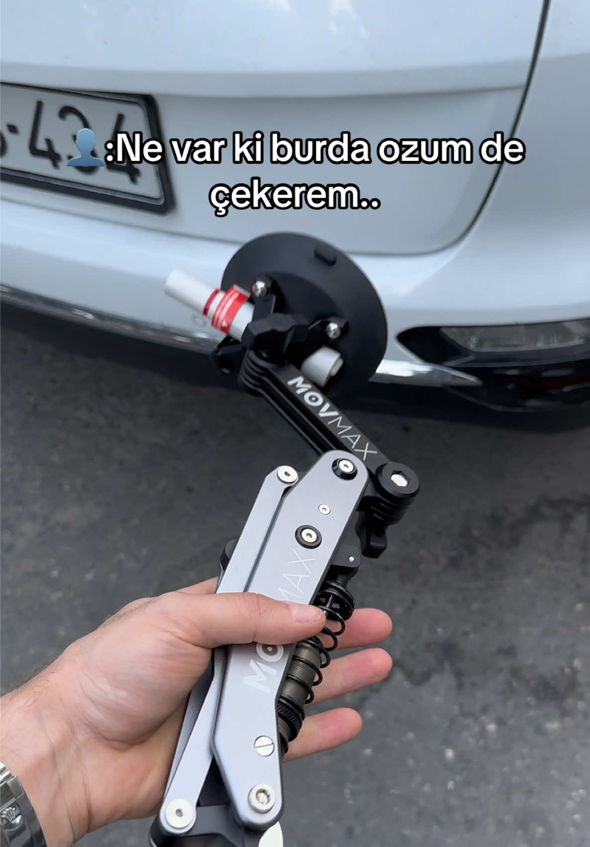 @VIDEOGRAPHER