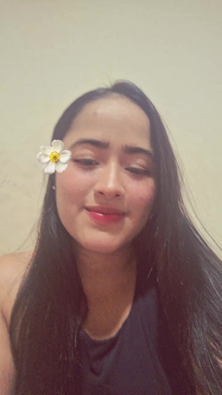 @Selena Torrado 🦋