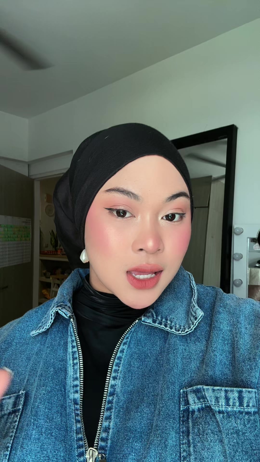@Kaksue meow