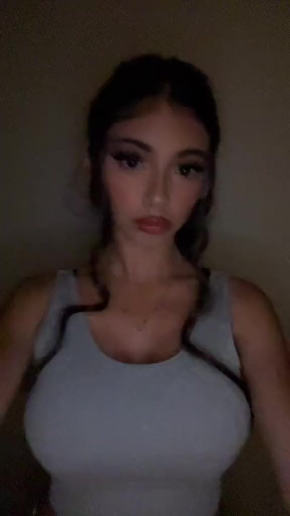 @celine_hh