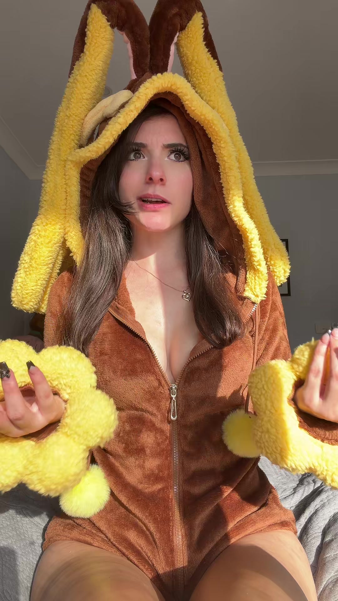 @Minacakes_12