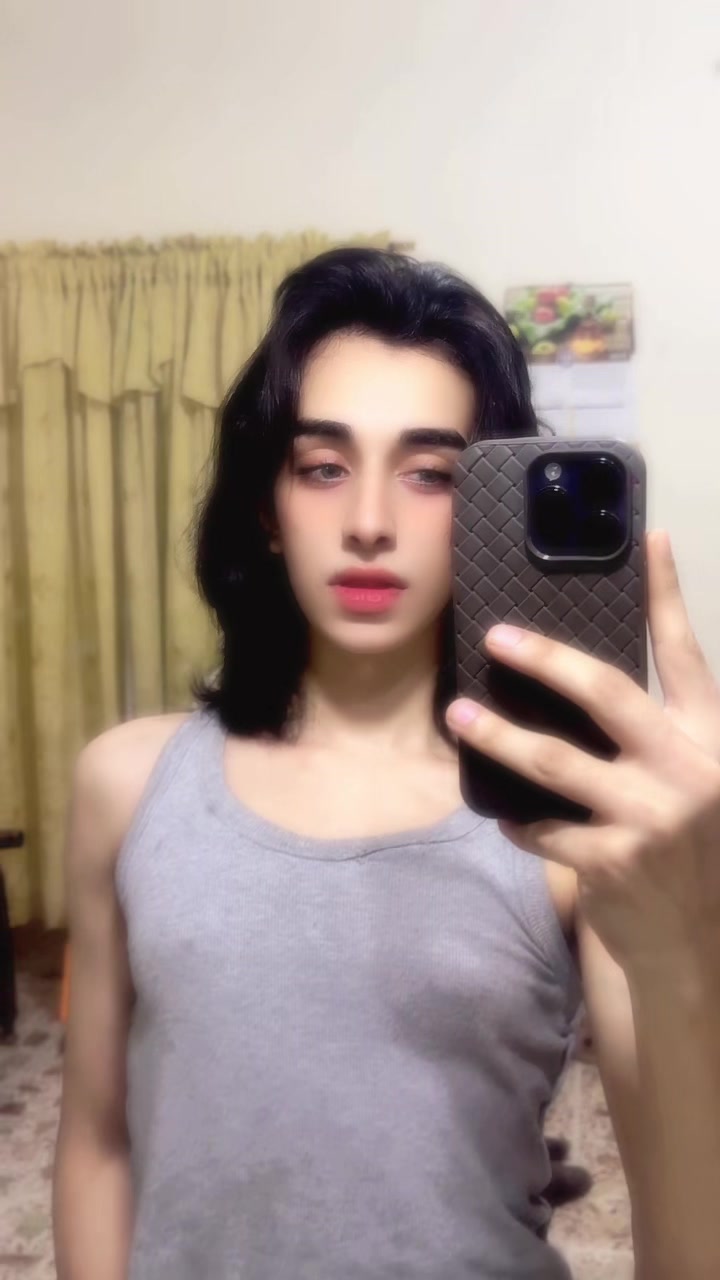 @Feeraaaaa