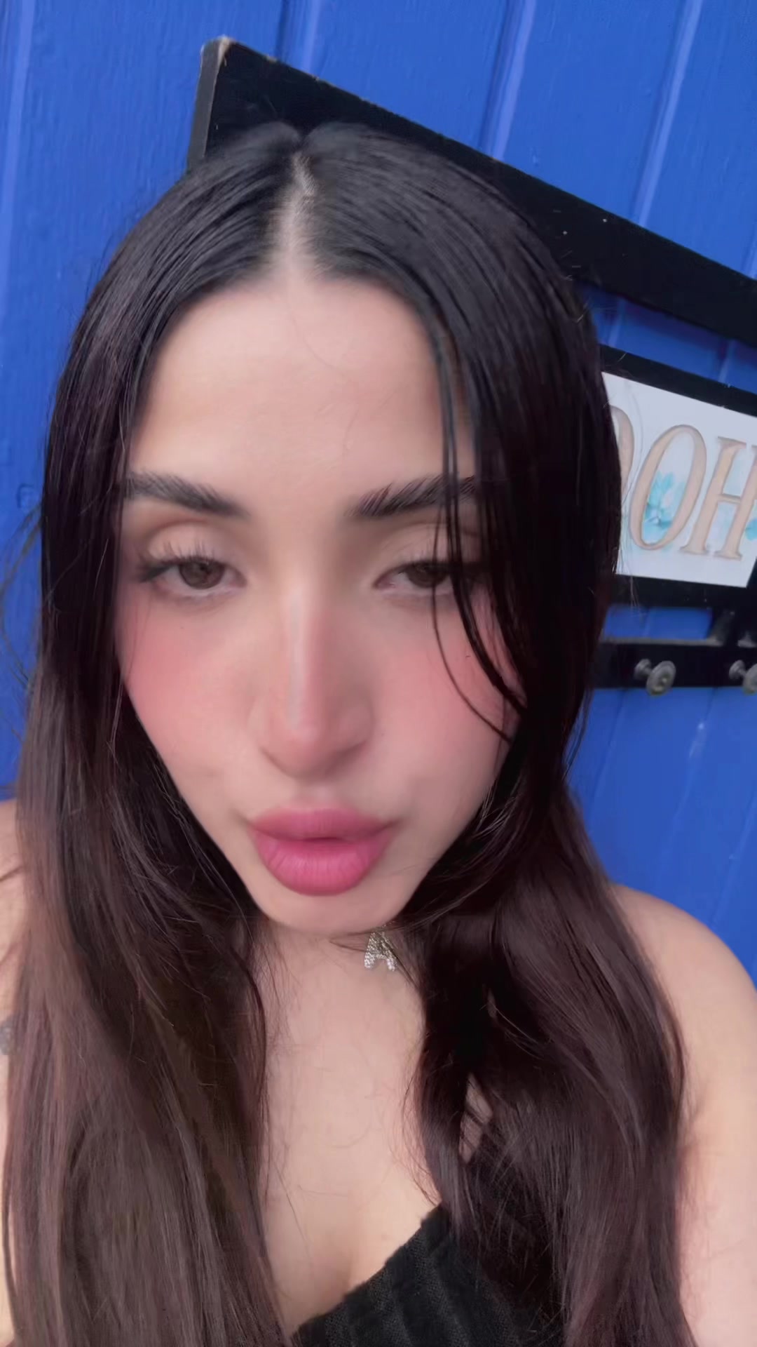 @paola_alana.