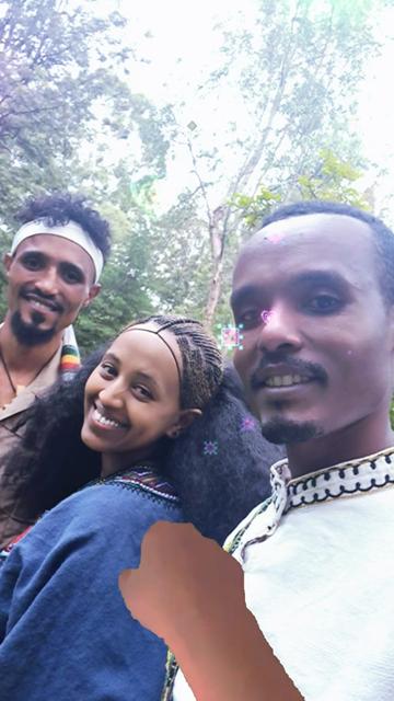 @Tesfahun Hailu/ና በይኝ ወምበርማ/