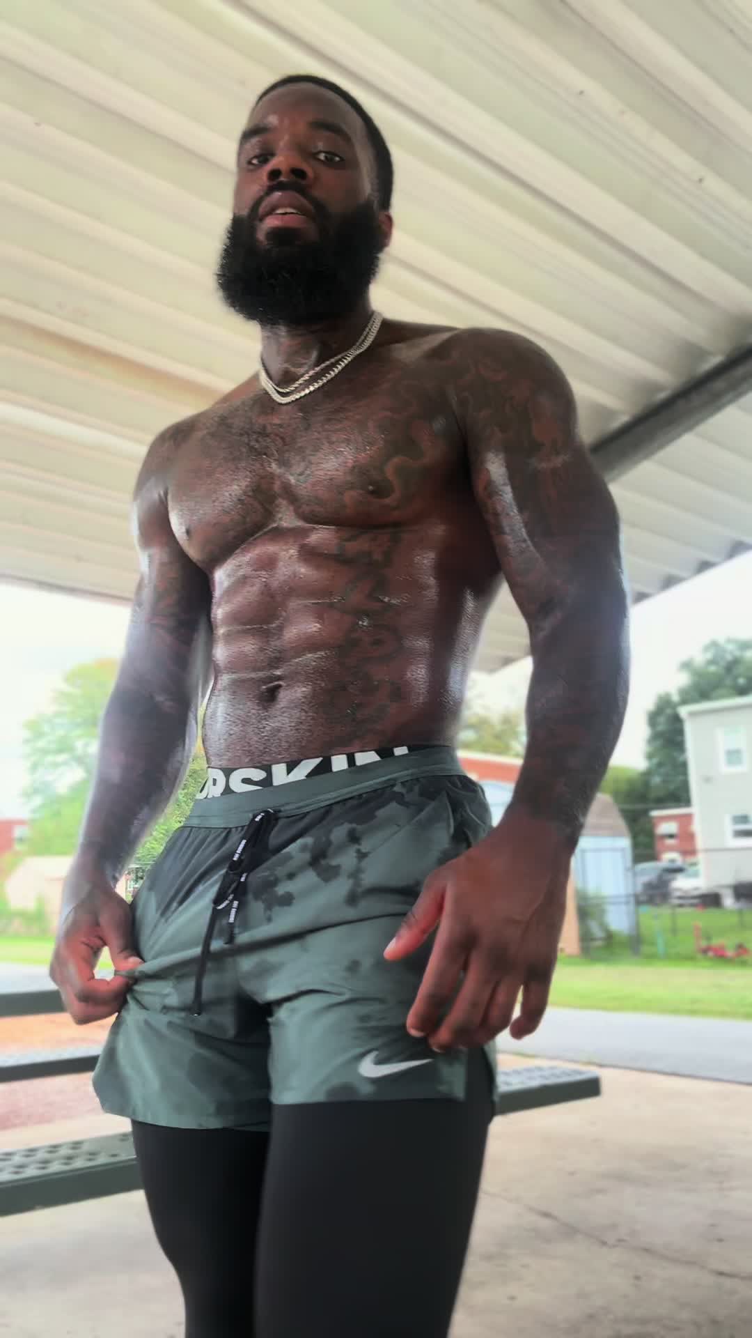 @bigq385
