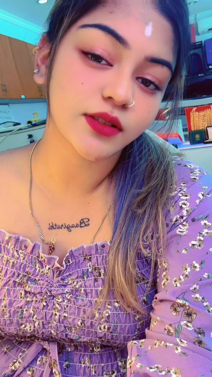 @Rathi🐣🖤